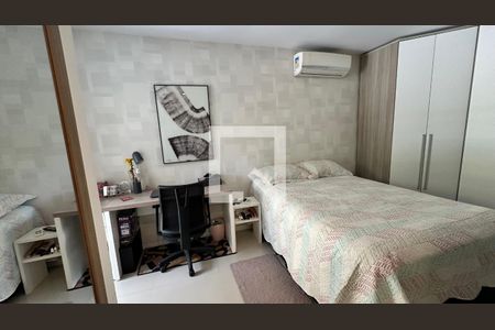 Apartamento à venda com 133m², 3 quartos e 2 vagas Apartamento à venda com 133m², 3 quartos e 2 vagasQuarto 2