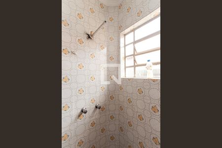 Casa à venda com 220m², 3 quartos e 2 vagas Casa à venda com 220m², 3 quartos e 2 vagasBanheiro