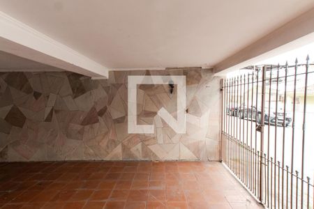 Casa à venda com 220m², 3 quartos e 2 vagas Casa à venda com 220m², 3 quartos e 2 vagasGaragem