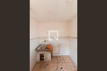 Casa à venda com 220m², 3 quartos e 2 vagas Casa à venda com 220m², 3 quartos e 2 vagasÁrea de Serviço