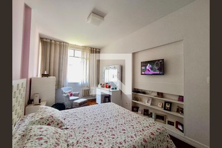 Apartamento para alugar com 181m², 3 quartos e 1 vaga Apartamento para alugar com 181m², 3 quartos e 1 vagaCômodo 2