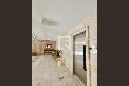 Apartamento para alugar com 181m², 3 quartos e 1 vaga Apartamento para alugar com 181m², 3 quartos e 1 vagaPortaria