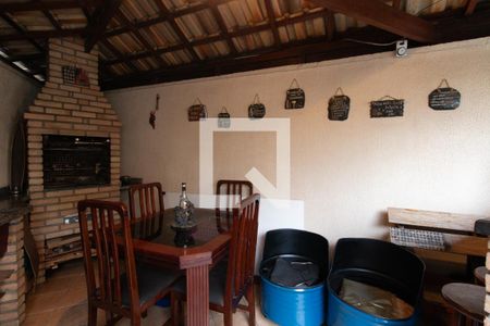 Casa à venda com 139m², 3 quartos e 4 vagas Casa à venda com 139m², 3 quartos e 4 vagasÁrea Gourmet
