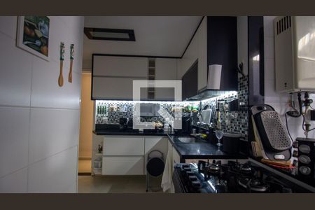 Apartamento à venda com 200m², 3 quartos e 2 vagasCozinha e Área de Serviço