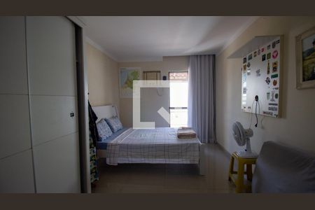 Apartamento à venda com 200m², 3 quartos e 2 vagasSuíte 2