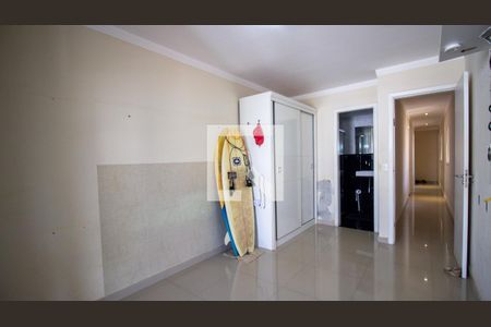 Apartamento à venda com 200m², 3 quartos e 2 vagasSuíte 3