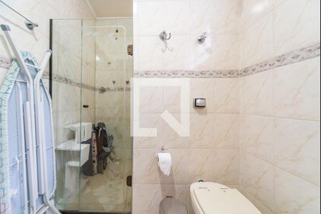 Casa à venda com 280m², 3 quartos e 3 vagas Casa à venda com 280m², 3 quartos e 3 vagasBanheiro Social