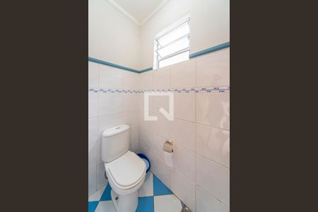 Casa à venda com 280m², 3 quartos e 3 vagas Casa à venda com 280m², 3 quartos e 3 vagasLavabo da Área Gourmet