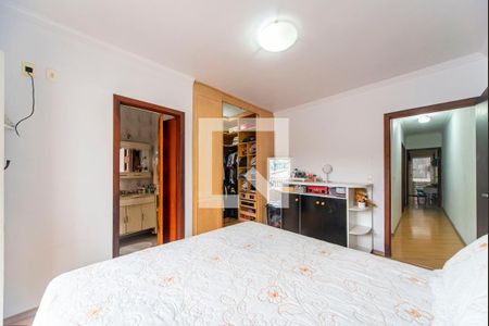 Casa à venda com 280m², 3 quartos e 3 vagas Casa à venda com 280m², 3 quartos e 3 vagasQuarto 1