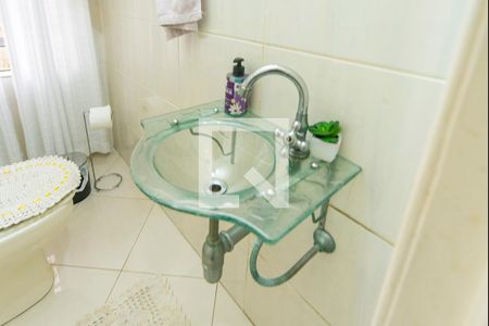 Casa à venda com 280m², 3 quartos e 3 vagas Casa à venda com 280m², 3 quartos e 3 vagasLavabo