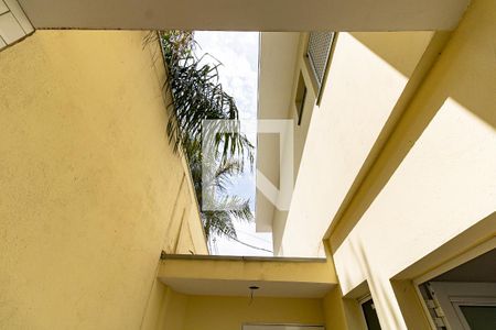Casa à venda com 100m², 3 quartos e 2 vagas Casa à venda com 100m², 3 quartos e 2 vagasLavanderia