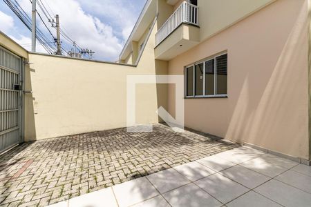 Casa à venda com 100m², 3 quartos e 2 vagas Casa à venda com 100m², 3 quartos e 2 vagasGaragem