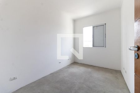 Casa à venda com 100m², 3 quartos e 2 vagas Casa à venda com 100m², 3 quartos e 2 vagasQuarto 2