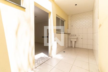 Casa à venda com 100m², 3 quartos e 2 vagas Casa à venda com 100m², 3 quartos e 2 vagasLavanderia