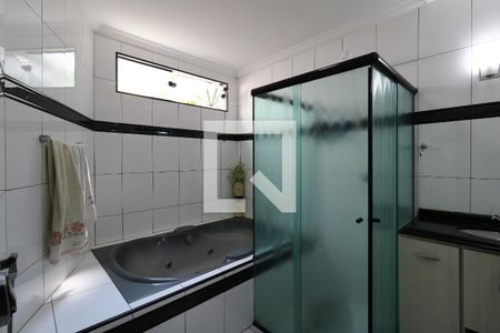 Casa à venda com 200m², 4 quartos e 4 vagasBanheiro Social