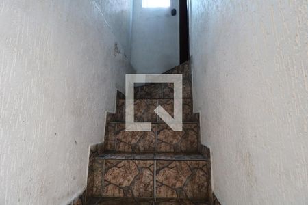 Casa à venda com 200m², 4 quartos e 4 vagasGaragem - Escada