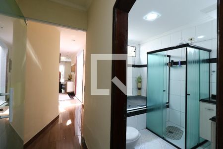 Casa à venda com 200m², 4 quartos e 4 vagasCorredor Interno