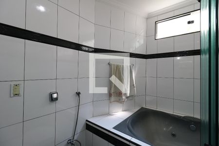 Casa à venda com 200m², 4 quartos e 4 vagasBanheiro Social