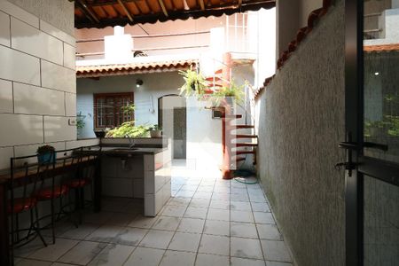 Casa à venda com 200m², 4 quartos e 4 vagasÁrea Gourmet