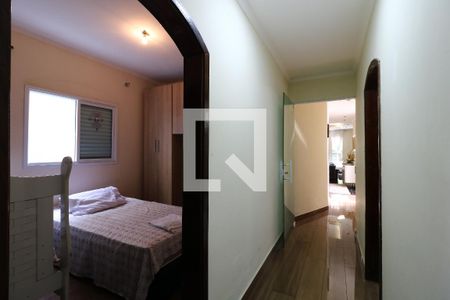Casa à venda com 200m², 4 quartos e 4 vagasCorredor Interno