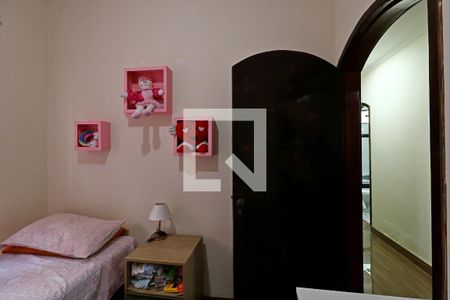 Casa à venda com 200m², 4 quartos e 4 vagasQuarto 2