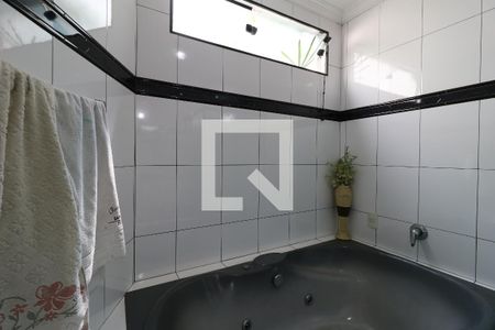 Casa à venda com 200m², 4 quartos e 4 vagasBanheiro Social