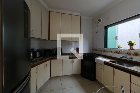 Casa à venda com 200m², 4 quartos e 4 vagasCozinha