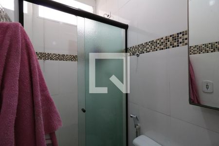 Casa à venda com 200m², 4 quartos e 4 vagasBanheiro da Suíte