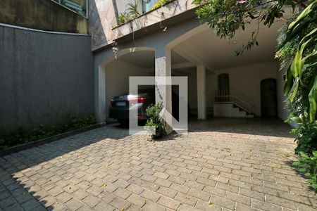Casa à venda com 200m², 4 quartos e 4 vagasGaragem