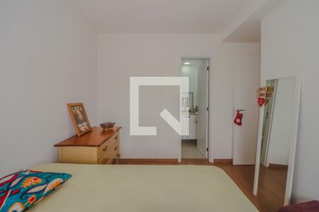 Apartamento à venda com 47m², 2 quartos e 1 vaga Apartamento à venda com 47m², 2 quartos e 1 vagaSuíte