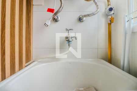 Apartamento à venda com 47m², 2 quartos e 1 vaga Apartamento à venda com 47m², 2 quartos e 1 vagaCozinha e Área de Serviço