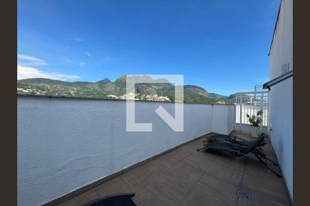 Apartamento à venda com 97m², 3 quartos e 2 vagas Apartamento à venda com 97m², 3 quartos e 2 vagasÁrea comum