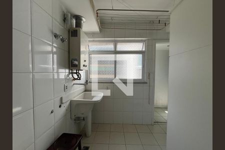 Apartamento à venda com 97m², 3 quartos e 2 vagas Apartamento à venda com 97m², 3 quartos e 2 vagasÁrea de Serviço