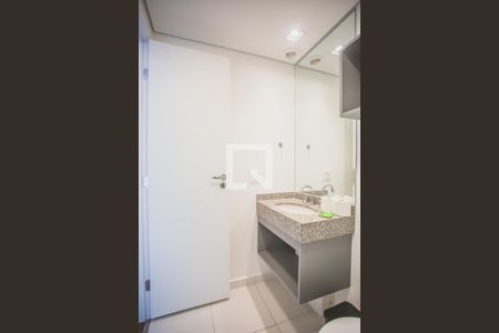 Banheiro de kitnet/studio para alugar com 1 quarto, 21m² em Vila Mariana, São Paulo