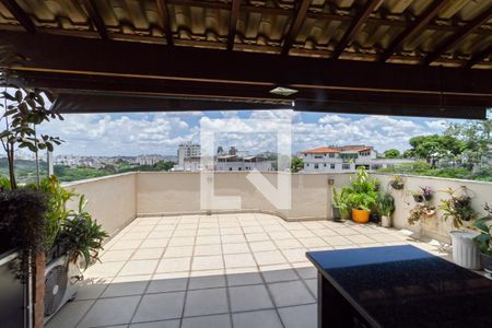 Apartamento à venda com 170m², 3 quartos e 1 vagaCobertura