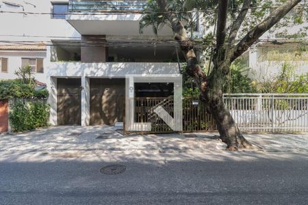 Apartamento à venda com 228m², 4 quartos e 3 vagas