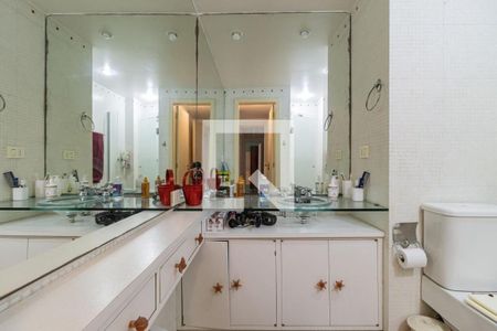 Apartamento à venda com 228m², 4 quartos e 3 vagas