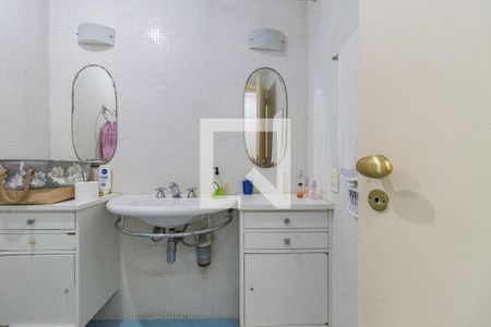 Apartamento à venda com 228m², 4 quartos e 3 vagas