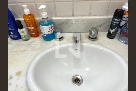 Apartamento à venda com 140m², 3 quartos e 1 vaga Apartamento à venda com 140m², 3 quartos e 1 vagaBanheiro 1
