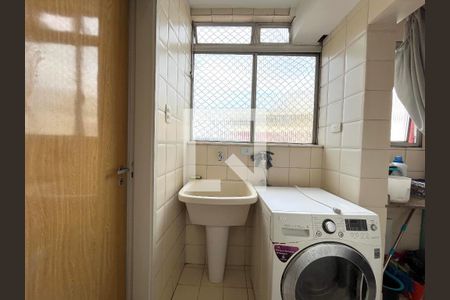 Apartamento à venda com 140m², 3 quartos e 1 vaga Apartamento à venda com 140m², 3 quartos e 1 vagaÁrea de Serviço