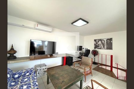 Apartamento à venda com 140m², 3 quartos e 1 vaga Apartamento à venda com 140m², 3 quartos e 1 vagaSala de TV