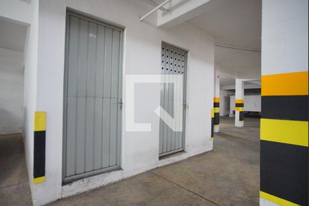 Apartamento à venda com 82m², 3 quartos e 2 vagasEstacionamento - Depósito