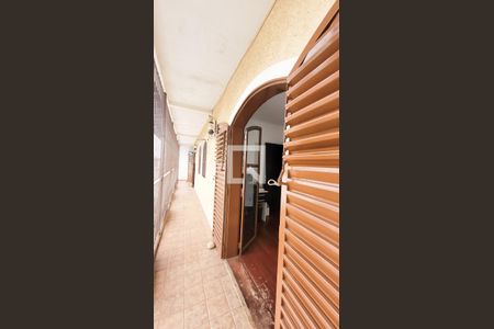 Casa à venda com 190m², 5 quartos e 3 vagas Casa à venda com 190m², 5 quartos e 3 vagasVaranda do Quarto1