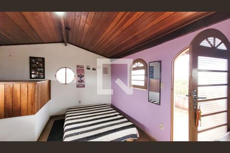 Casa à venda com 190m², 5 quartos e 3 vagas Casa à venda com 190m², 5 quartos e 3 vagasQuarto Terraço