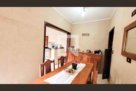 Casa à venda com 190m², 5 quartos e 3 vagas Casa à venda com 190m², 5 quartos e 3 vagasSala de Jantar/Cozinha