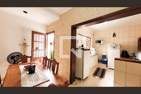 Casa à venda com 190m², 5 quartos e 3 vagas Casa à venda com 190m², 5 quartos e 3 vagasSala de Jantar/Cozinha