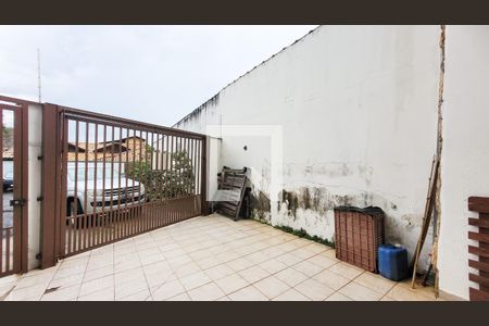 Casa à venda com 190m², 5 quartos e 3 vagas Casa à venda com 190m², 5 quartos e 3 vagasGaragem