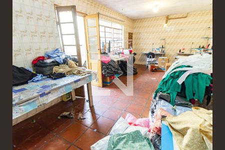 Casa à venda com 200m², 5 quartos e 3 vagasSalão