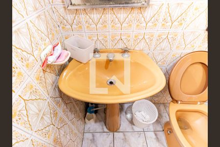 Casa à venda com 200m², 5 quartos e 3 vagasBanheiro