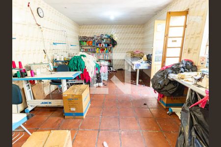 Casa à venda com 200m², 5 quartos e 3 vagasSalão